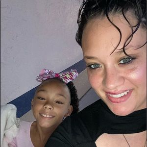 Meet your Posher, Nakia